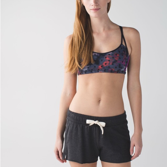 Lululemon Lighten Up Bra Sz 2 - Picture 2 of 8